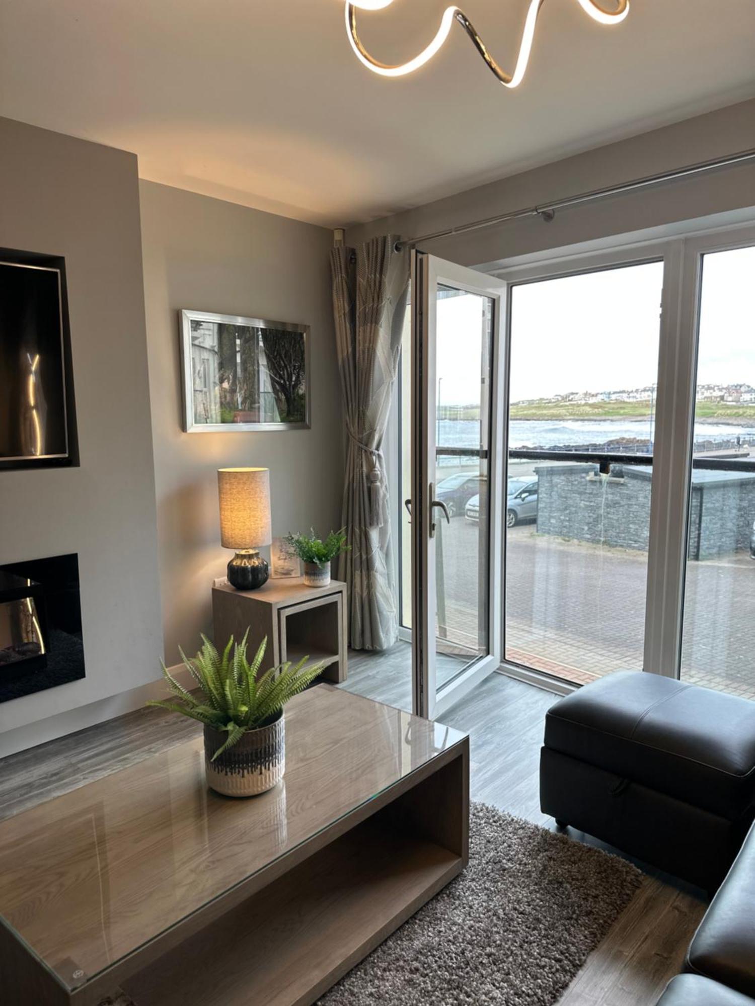Atlantic Port Retreat Apartment พอร์ตสจ๊วต ภายนอก รูปภาพ